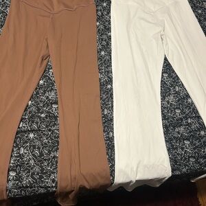 Brown and White Leggings Set
